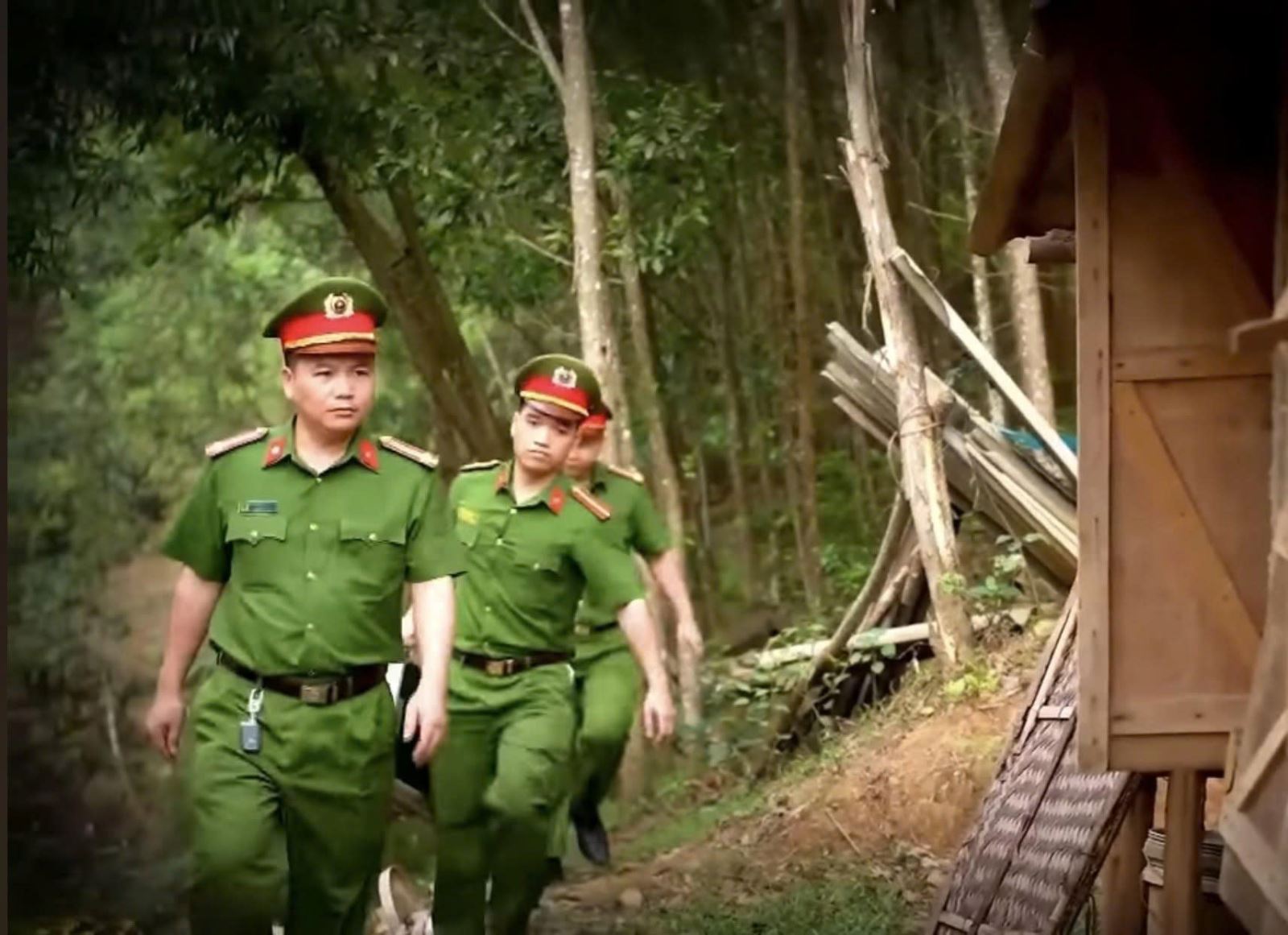 Tin nổi bật